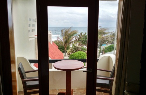 Colonia Salina Chica Villa | Isla Mujeres, Cancun 1-5 BR, Oceanfront Villa Pool, from $130