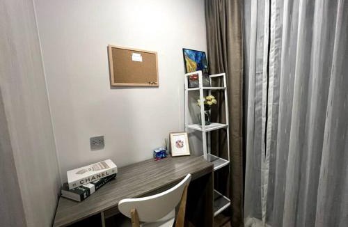 Chan Kasem Apartment | Ivory Ratchada-Ladprao Huai Khwang Night Market Condo