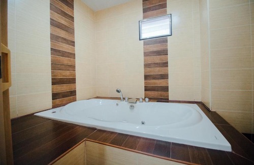 Hua Hin Hotel | Iyara Hua Hin Lodge
