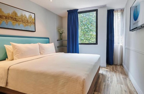 Imbi Hotel | J-Hotel by Dorsett