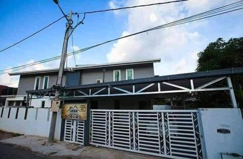 Cherang House | Jack Guest House KB 5 Rooms 4 Toilets - Max 20 pax
