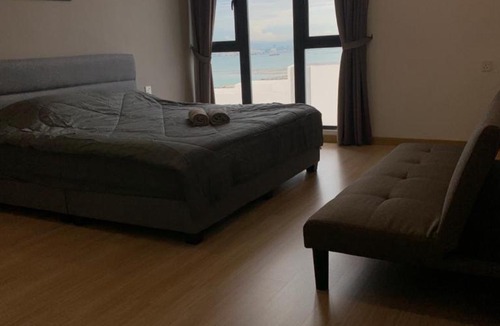 Seri Tanjung Pinang Apartment | Jazz Service Suites 2 bedroom 35-1 by Yen's Sojourn