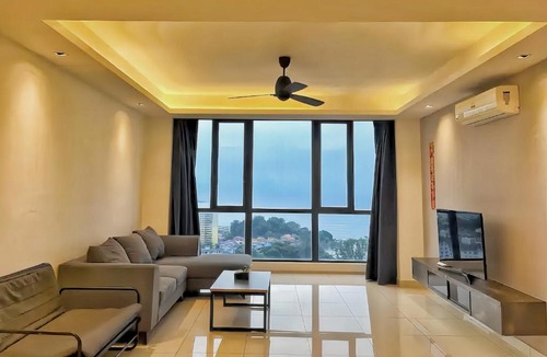Seri Tanjung Pinang Apartment | Jazz Service Suites Penang