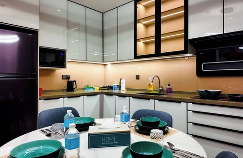 Golden Triangle Apartment | JD Home | Two Bedroom with Bathtub Facing Twin Tower View – Imperial Lexis KLCC