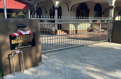 Tumpat House | Jiddah Homestay