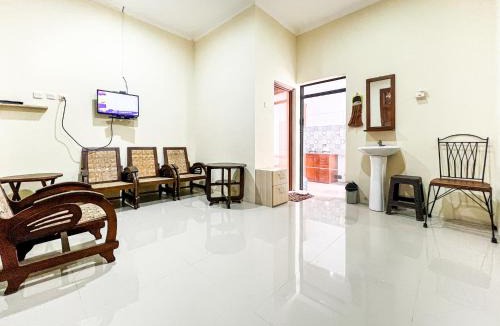 Banaran House | Joglo Prambanan C11