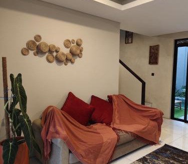 Bandung Villa | Josh House KBP Villa