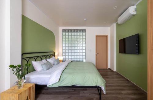 Đong Thanh Hotel | JOYur Home - Tea n Coffee