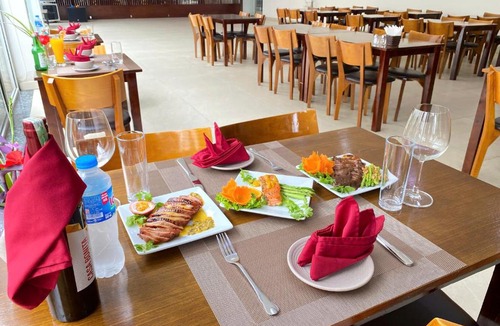 Tinh Gia Hotel | Juna hotel - Condotel