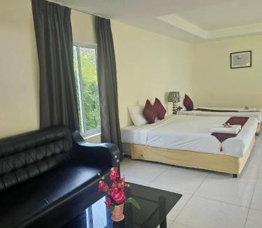 Kaeng Krachan Resort | Kaengkrachan Diamond Green Resort