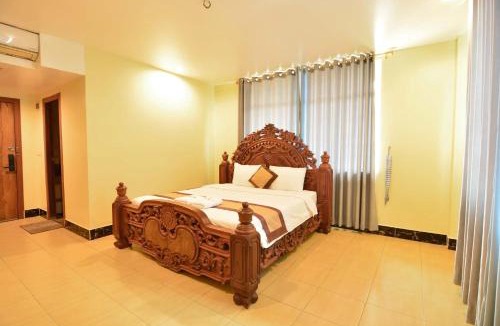 Chbar Mon Hotel | Kampong Speu City Hotel