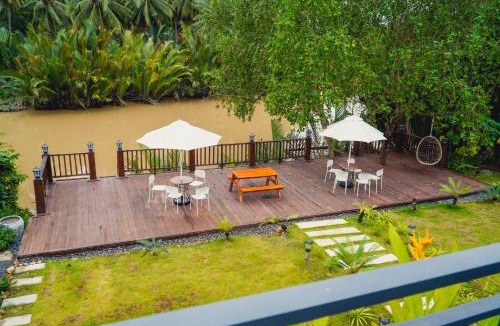 Kampot Resort | Kampot Tropical Village