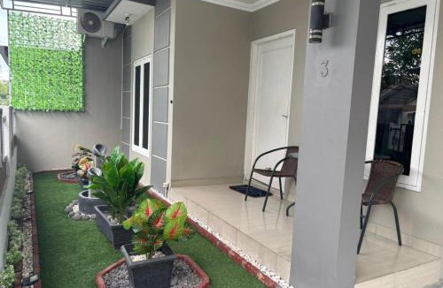 Yogyakarta House | Karenra Guest House di Pusat Kota, Dengan 3 Kamar