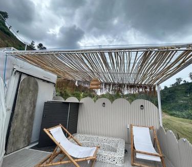Ngamprah Villa | Kawoeng glamping dome