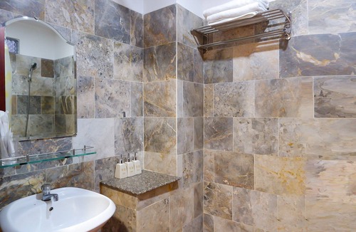 Bui Thi Xuan Apartment | Kelly Corner House 1