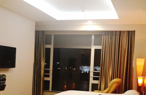 Hoa Binh Hotel | Khách sạn APPLAZA