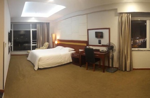 Hoa Binh Hotel | Khách sạn APPLAZA