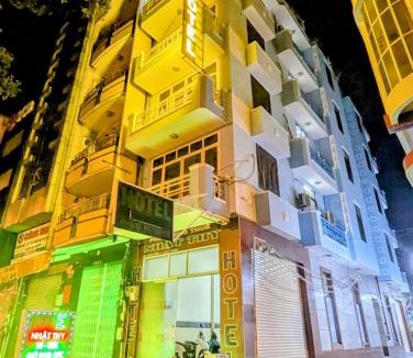 District 11 Hotel | Khách Sạn NHẬT THY