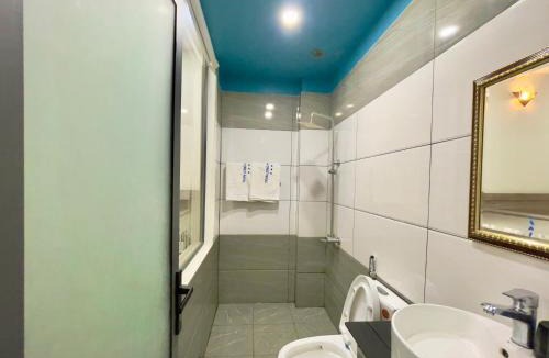 District 12 Hotel | Khách Sạn TRẦN LONG