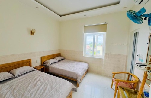 Ly Son Hotel | Khách Sạn View Biển - Homestay Sân Vườn - QUANG VINH Đảo Lý Sơn -Vị Trí Trung Tâm Đảo - Cạnh Bến cảng và Quảng trường