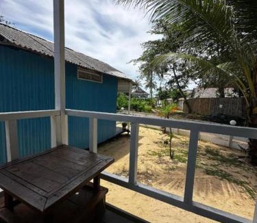 Pulau Perhentian Kecil Hotel | Khafii Village