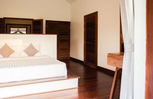Kampot Hotel | Khla Lodge Double Room - River View