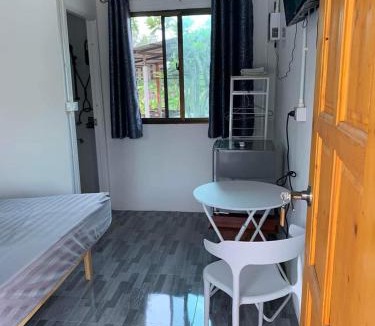 Nakhon Sawan House | KHUN CHUAT'S HOUSE