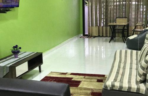 Taman Meru House | Kinaz homestay