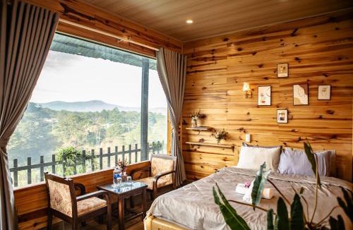Da Lat Cabin | Kinda Blue Room