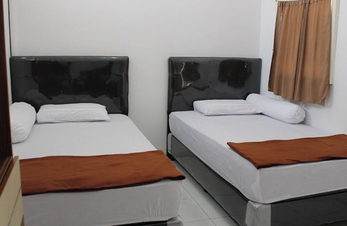 Kudus House | Kingkost Kenari Kudus
