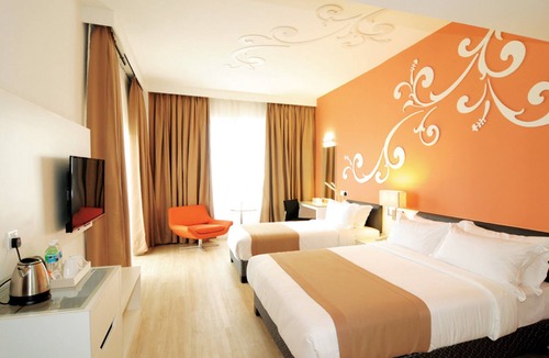 Enam Hotel | Kings Green Hotel