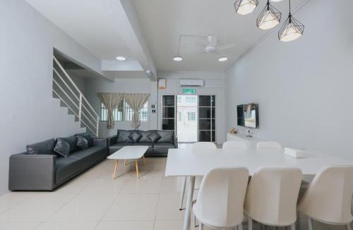 Ranau House | Kings Pine Residences Lot 17 Comfort Homestay Near Kundasang Ranau