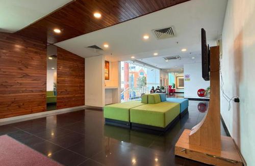 Taman Makmur Hotel | Kingston Hotel 25 - Summit Signature Batu Pahat, Johor