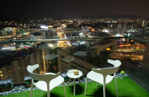 Ampang Apartment | Kisetsu no ie, KLCC Kuala Lumpur
