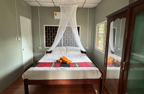 Vang Vieng Hotel | kiwi villas 1