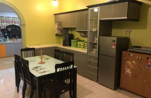 Kuantan House | KJ Homestay Balok Kuantan