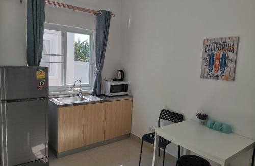 Hin Lek Fai Apartment | KK Garden