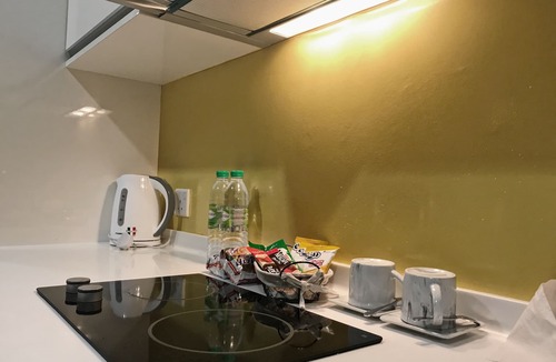 Downtown Kota Kinabalu Apartment | Kk Sky Suites @ Sleepywoods