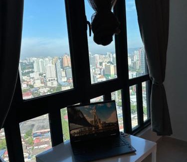 Kuala Lumpur City Centre Apartment | KLCC Kampung Baru Cottage - Homestay