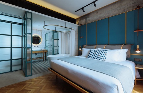 Imbi Hotel | Kloe Hotel