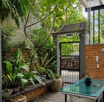 Taman Kota Laksamana House | Knocknock 70s Home 5BDR at Jonker, Free Parking