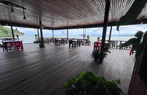Koh Rong Hotel | Koh Rong 71 Guesthouse & Restaurant-Bar