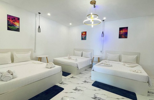 Koh Rong Bed & Breakfast | Koh Rong Beach Hostel and Bungalow