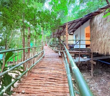 Koh Rong Cabin | Kohrong Sea Views Bungalows