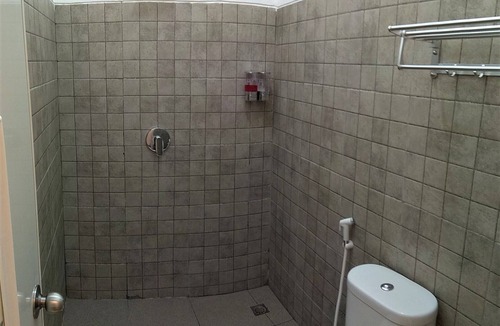 Surabaya House | Kokonut Guesthouse is a premium home stay with reasonable price