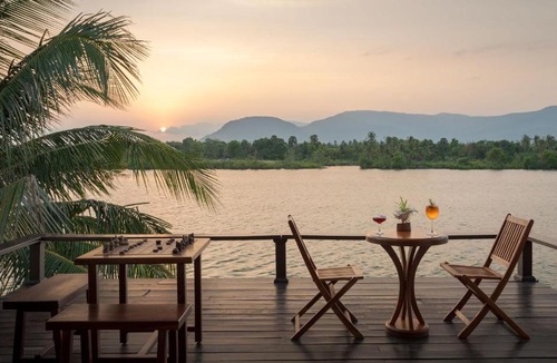 Traeuy Kaoh Hotel | Komsan Kampot Resort