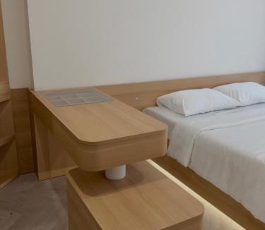 District 9 Bed & Breakfast | KSWL Residence
