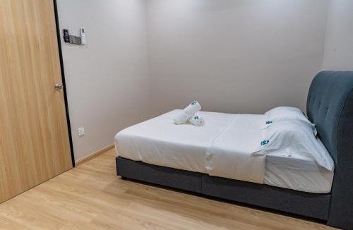 Kampung Tanjung Kapur Apartment | KT Seaview City Suite