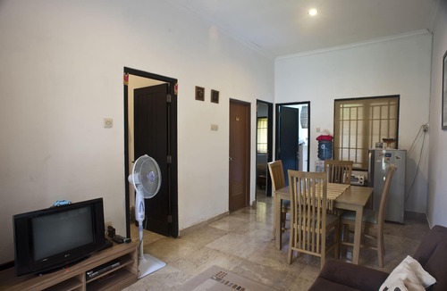 Kerobokan House | Kubu Bale 2 bedrooms house in Kerobokan