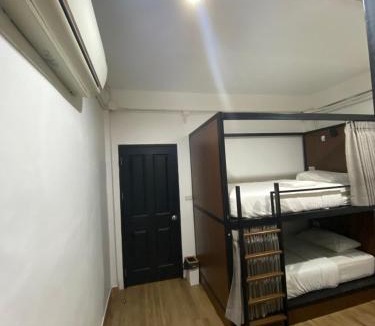Bang Rak Hostel | Kudi Hostel